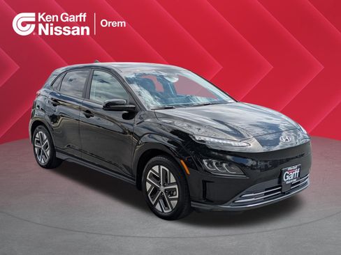 Used 2023 Hyundai Kona Limited FWD image 1