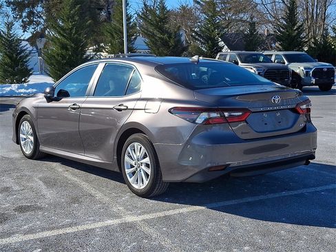 Certified 2023 Toyota Camry LE image 6