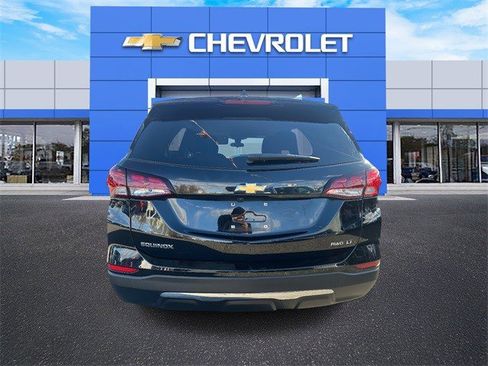 Certified 2023 Chevrolet Equinox LT image 5