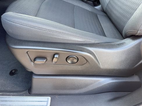 Used 2022 Chevrolet Silverado 1500 RST image 16