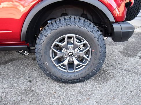 New 2025 Ford Bronco Badlands image 20