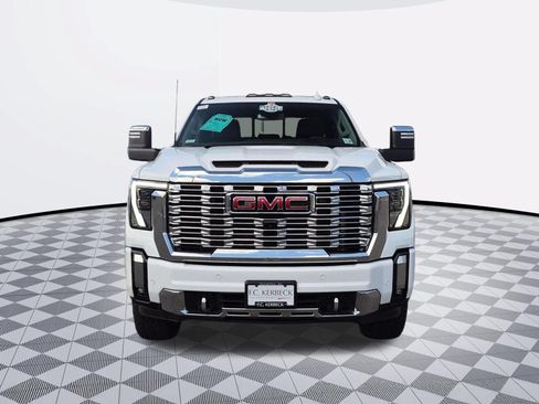 Certified 2024 GMC Sierra 2500 Denali w/ Snow Plow Prep/Camper Package AWD/4WD image 3