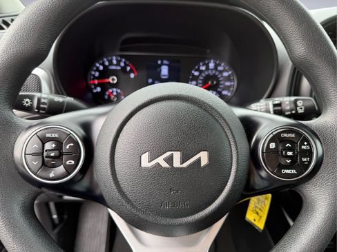 Used 2022 Kia Soul LX FWD image 31