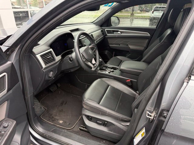 Used 2022 Volkswagen Atlas Cross Sport SE AWD/4WD image 5
