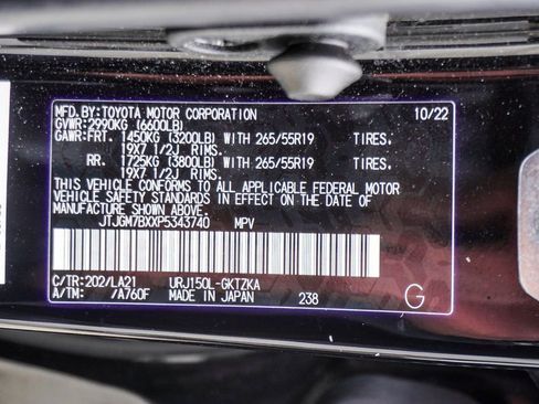 Used 2023 Lexus GX 460 Luxury w/ Sport Design Package image 49