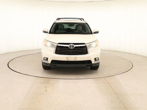 Used 2016 Toyota Highlander Limited FWD image 11