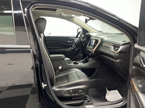 Used 2021 GMC Acadia Denali w/ Denali Ultimate Package AWD/4WD image 21