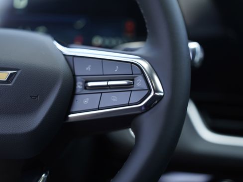 New 2026 Chevrolet Equinox LT FWD image 19