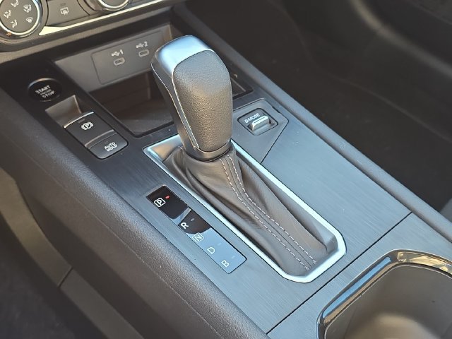 New 2027 Nissan Kicks S FWD image 25