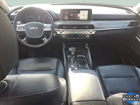 Used 2022 Kia Telluride S image 6