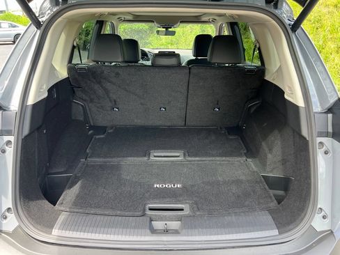 Used 2023 Nissan Rogue SL AWD/4WD image 14