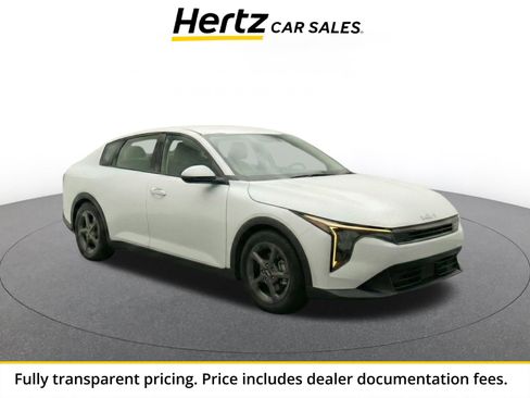 Used 2025 Kia K4 FWD image 1