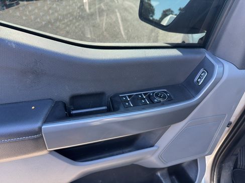 Used 2023 Ford F150 XLT AWD/4WD image 12