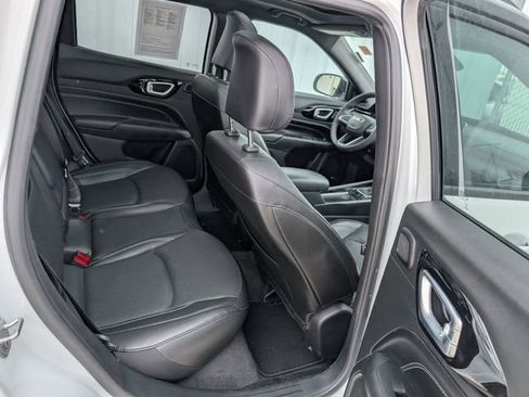 Used 2023 Jeep Compass High Altitude w/ Driver Assist Group I image 20