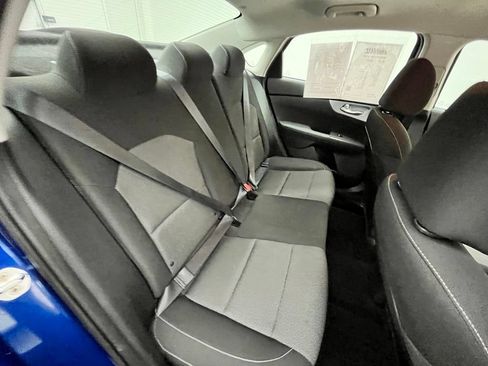 Used 2023 Kia Forte LXS w/ LXS Technology Package FWD image 35