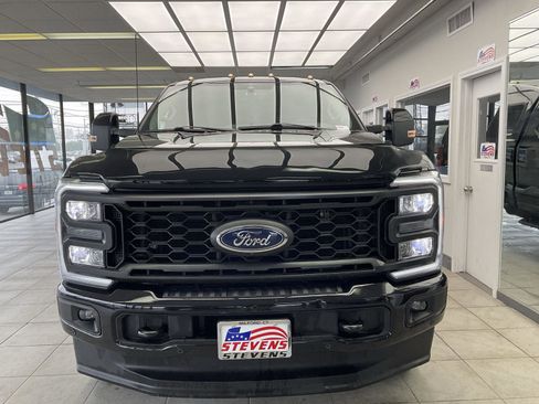Used 2023 Ford F350 Lariat w/ Sport Appearance Package AWD/4WD image 2