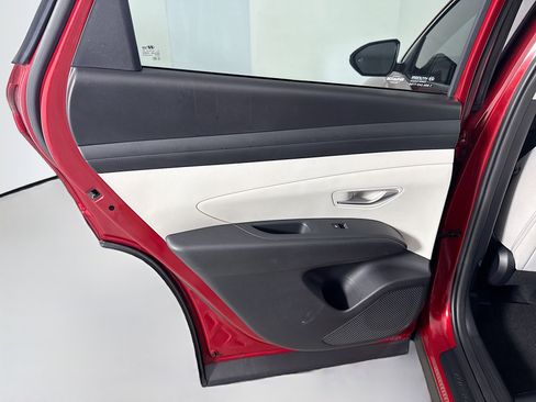 Used 2025 Hyundai Tucson SEL image 26