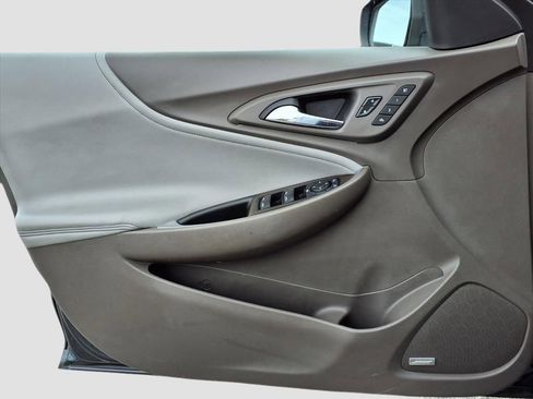 Used 2019 Chevrolet Malibu Premier w/ Sun and Wheel Package image 28