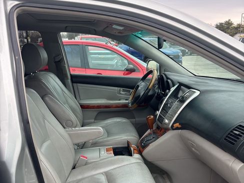 Used 2004 Lexus RX 330 AWD image 4