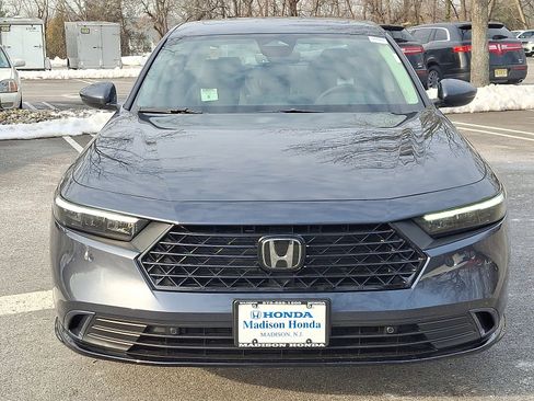 Used 2025 Honda Accord EX-L image 2