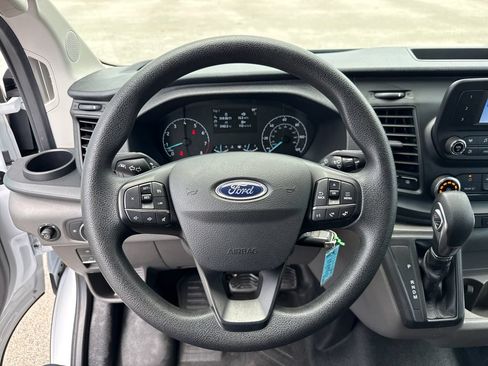 Used 2025 Ford Transit 250 Low Roof w/ Exterior Upgrade Package RWD image 15