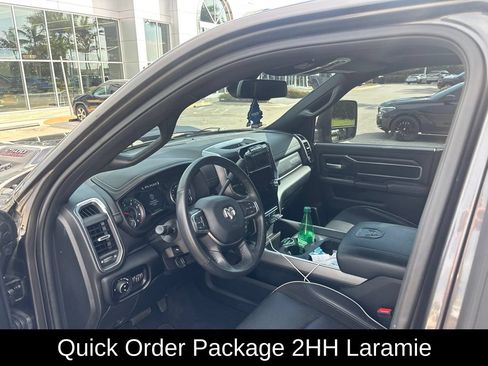 Used 2024 RAM 2500 Laramie w/ Night Edition AWD/4WD image 4
