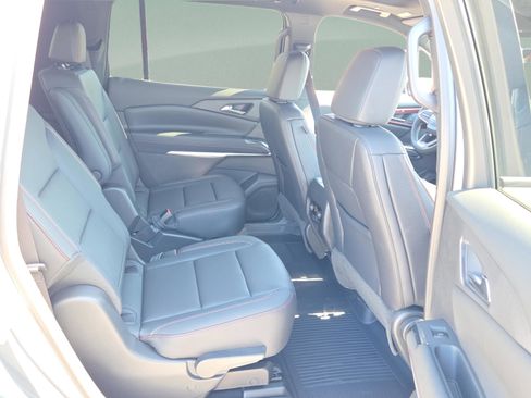 New 2026 Chevrolet Traverse Z71 image 30