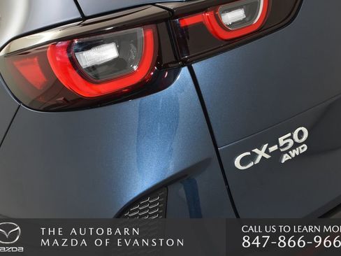 Certified 2025 MAZDA CX-50 2.5 Hybrid w/ Preferred Pkg image 32