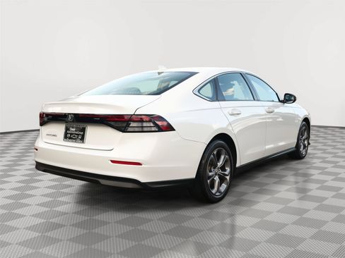 Used 2024 Honda Accord EX image 7