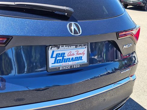 Used 2025 Acura MDX SH-AWD w/ Technology Package image 28