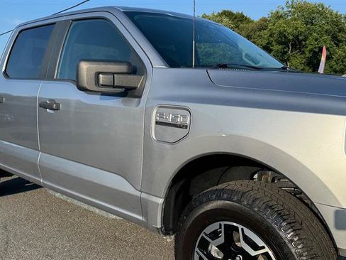Used 2022 Ford F150 Lightning Pro AWD/4WD image 22
