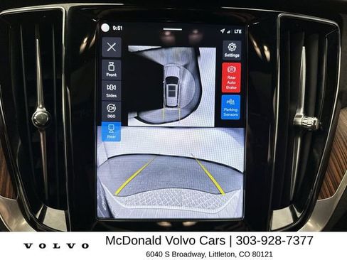 Used 2025 Volvo V60 B5 Cross Country Plus AWD/4WD image 17