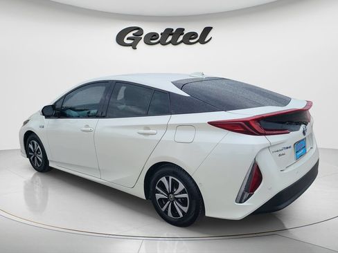 Used 2018 Toyota Prius Prime Advanced FWD image 6