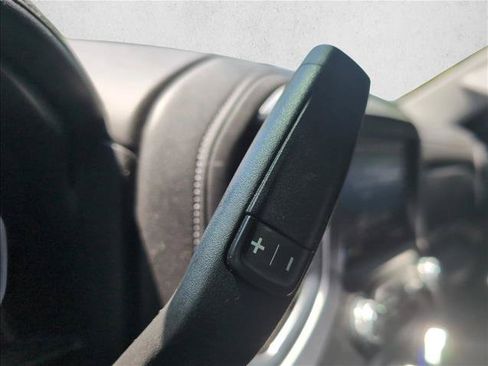 Used 2021 GMC Sierra 1500 SLE AWD/4WD image 17