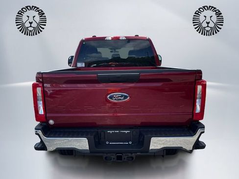 New 2026 Ford F250 XLT w/ FX4 Off-Road Package AWD/4WD image 7