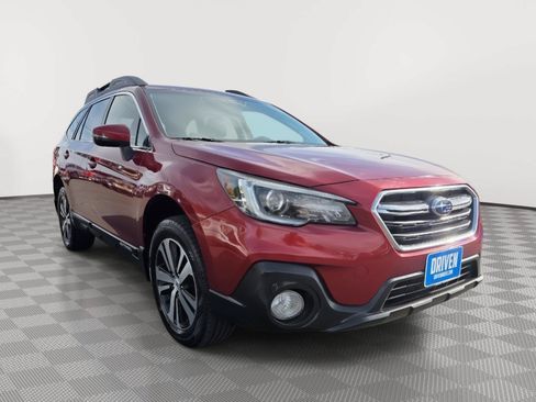 Used 2019 Subaru Outback 2.5i Limited w/ Popular Package #2 AWD/4WD image 3