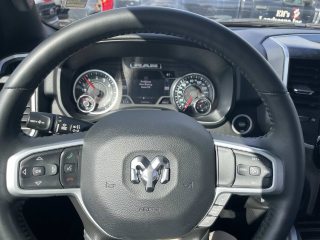 Used 2023 RAM 1500 Big Horn AWD/4WD image 35