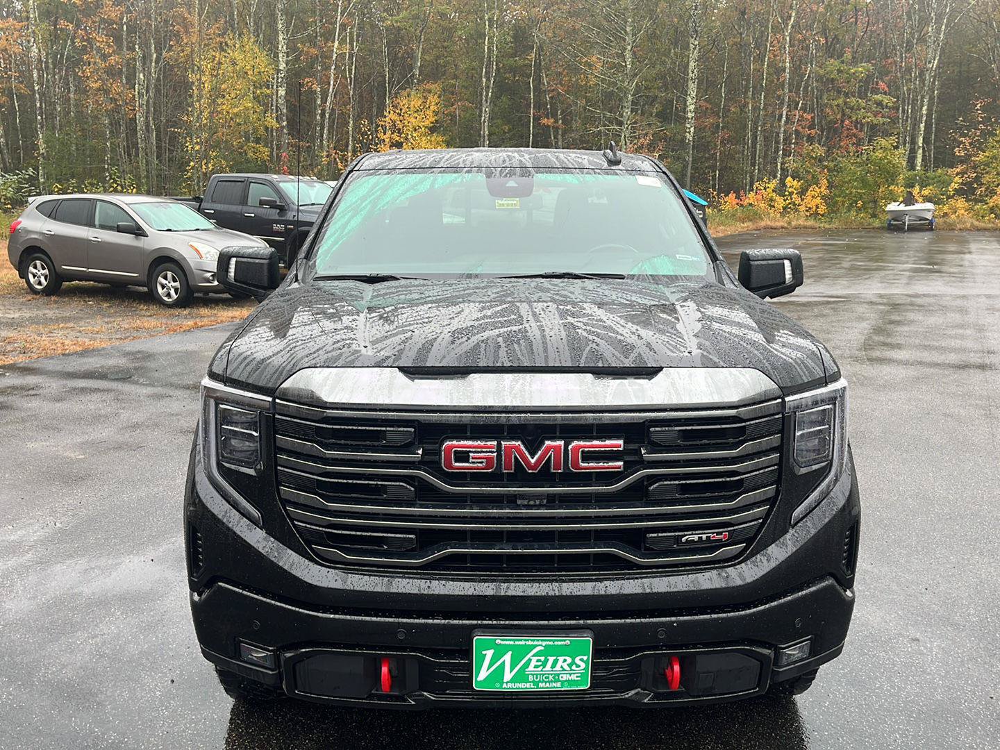 Used 2023 GMC Sierra 1500 AT4 w/ AT4 Preferred Package AWD/4WD image 9