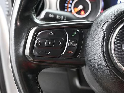 Used 2021 Jeep Gladiator Sport AWD/4WD image 29