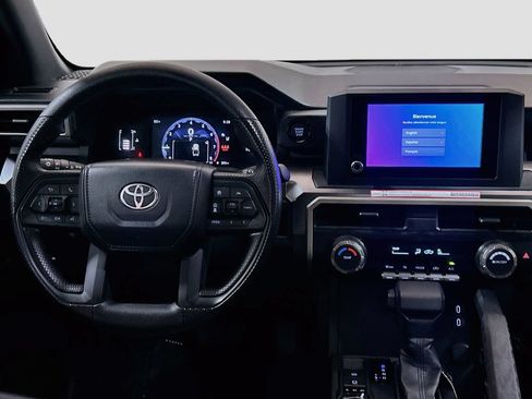 Used 2026 Toyota Tacoma SR5 AWD/4WD image 18