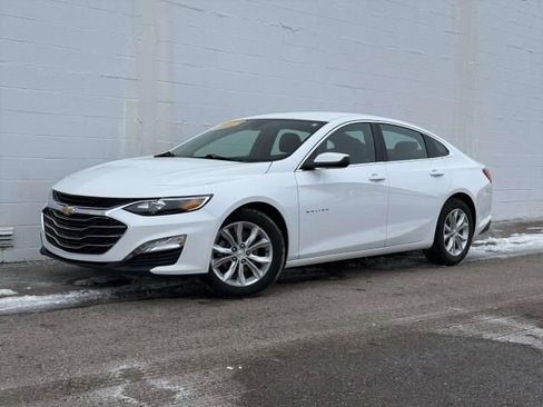 Used 2024 Chevrolet Malibu LT image 1