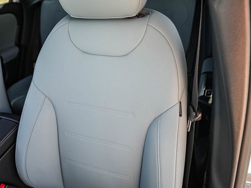 New 2026 Mercedes-Benz GLA 250 4MATIC image 24