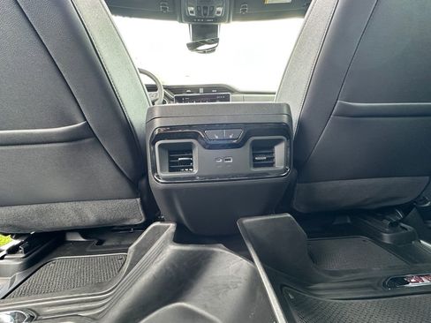 Used 2025 GMC Sierra 1500 AT4 w/ AT4 Premium Package AWD/4WD image 21