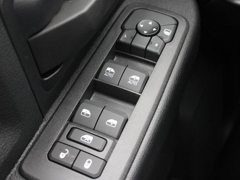 New 2025 RAM 2500 Tradesman AWD/4WD image 21
