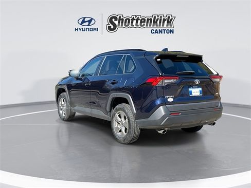 Used 2022 Toyota RAV4 XLE image 6