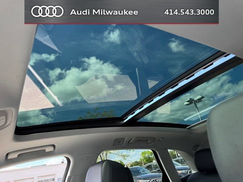 Used 2020 Audi Q5 2.0T Premium Plus w/ Premium Plus Package AWD/4WD image 11