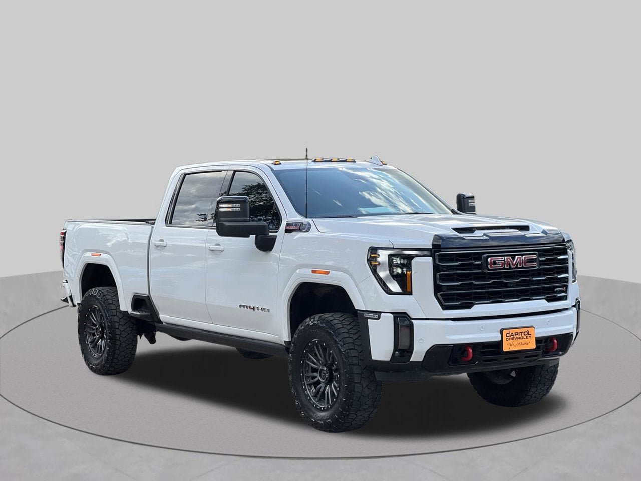 Used 2024 GMC Sierra 2500 AT4 w/ AT4 Premium Plus Package AWD/4WD image 7