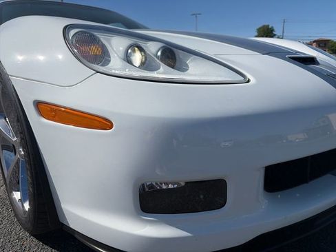 Used 2013 Chevrolet Corvette Grand Sport w/ 4LT Preferred Equipment Group RWD image 12