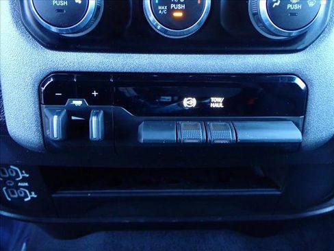 Used 2023 RAM 2500 Tradesman image 16