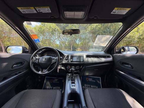 Used 2019 Honda HR-V Sport image 22